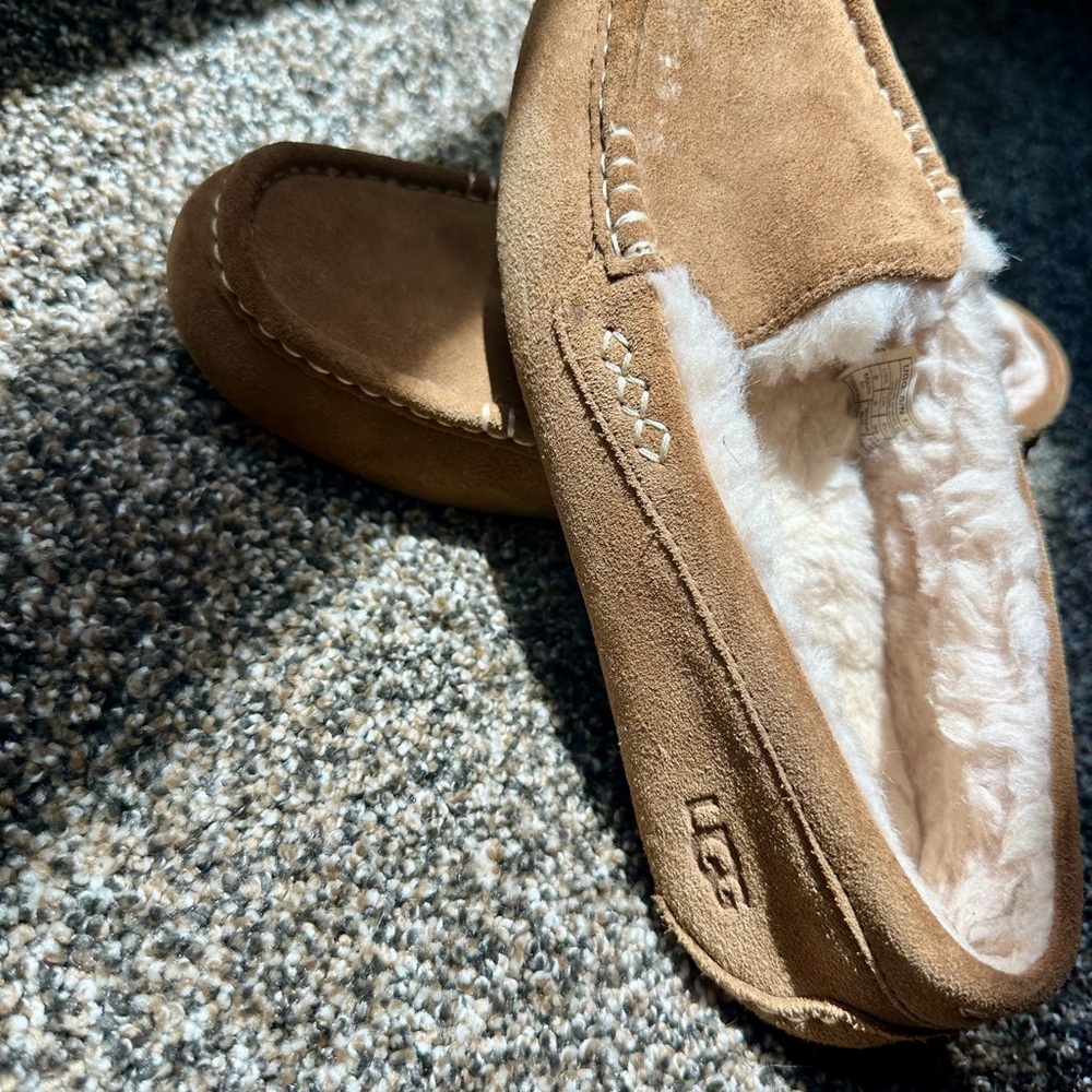 UGG Brown Suede Slippers with White Lining